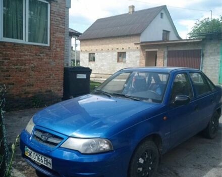 Синий Дэу Нексия, объемом двигателя 0 л и пробегом 135 тыс. км за 1850 $, фото 1 на Automoto.ua