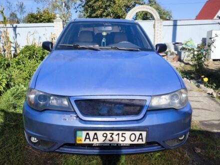 Синій Деу Нексія, об'ємом двигуна 0 л та пробігом 325 тис. км за 1400 $, фото 1 на Automoto.ua