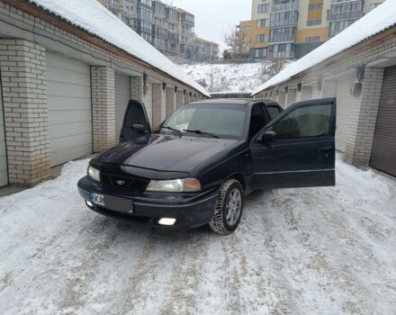 Синий Дэу Нексия, объемом двигателя 1.5 л и пробегом 397 тыс. км за 1750 $, фото 1 на Automoto.ua