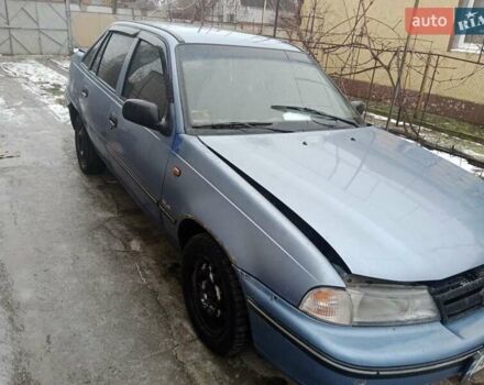 Синий Дэу Нексия, объемом двигателя 1.5 л и пробегом 218 тыс. км за 600 $, фото 1 на Automoto.ua
