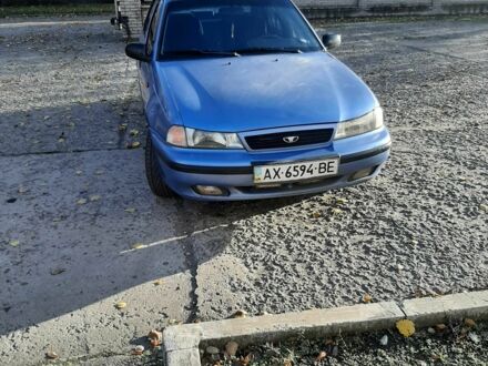 Синий Дэу Нексия, объемом двигателя 1.6 л и пробегом 230 тыс. км за 1100 $, фото 1 на Automoto.ua