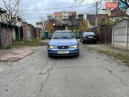 Синий Дэу Нексия, объемом двигателя 1.5 л и пробегом 230 тыс. км за 1900 $, фото 1 на Automoto.ua