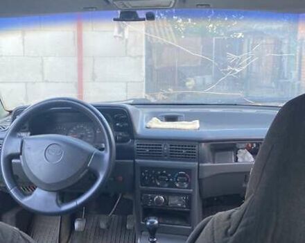 Синій Деу Нексія, об'ємом двигуна 1.5 л та пробігом 122 тис. км за 1100 $, фото 1 на Automoto.ua