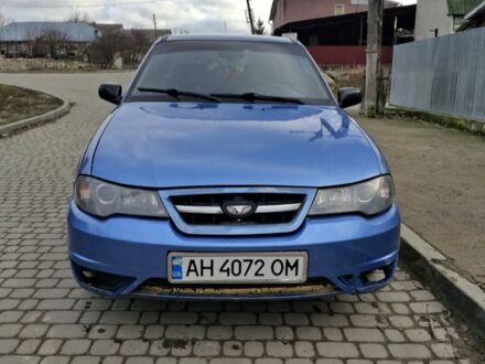 Дэу Нексия 2008 в Городок на Automoto.ua Синий Дэу Нексия, объемом двигателя 1.5 л и пробегом 300 тыс. км за 1250 $, фото 1 на Automoto.ua