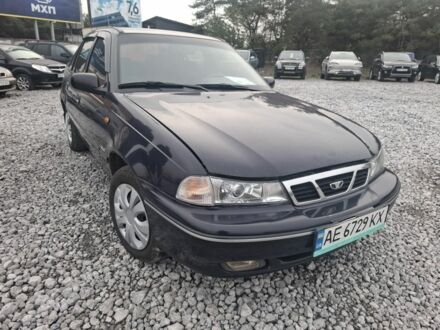 Синий Дэу Нексия, объемом двигателя 1.5 л и пробегом 201 тыс. км за 2550 $, фото 1 на Automoto.ua