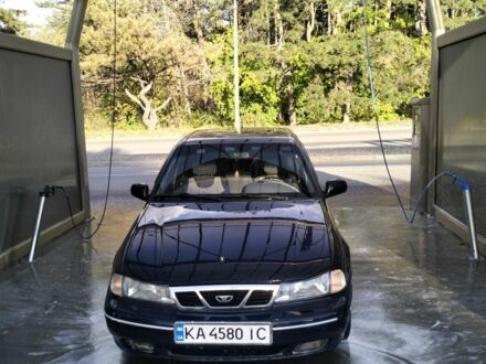 Синий Дэу Нексия, объемом двигателя 1.5 л и пробегом 250 тыс. км за 1301 $, фото 1 на Automoto.ua