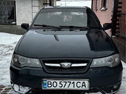 Синий Дэу Нексия, объемом двигателя 1.5 л и пробегом 356 тыс. км за 1700 $, фото 1 на Automoto.ua