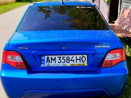 Деу Нексія 2010 у Житомирі на Automoto.ua Синій Деу Нексія, об'ємом двигуна 1.5 л та пробігом 150 тис. км за 2600 $, фото 1 на Automoto.ua