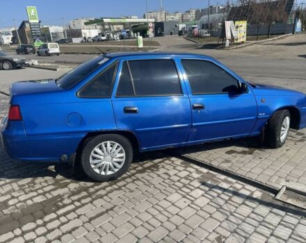 Синий Дэу Нексия, объемом двигателя 1.5 л и пробегом 370 тыс. км за 1500 $, фото 1 на Automoto.ua