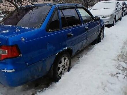 Синий Дэу Нексия, объемом двигателя 1.5 л и пробегом 175 тыс. км за 1000 $, фото 1 на Automoto.ua