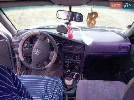 Синій Деу Нексія, об'ємом двигуна 1.5 л та пробігом 160 тис. км за 1800 $, фото 1 на Automoto.ua