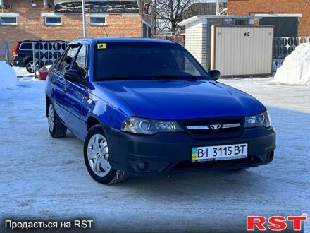 Синій Деу Нексія, об'ємом двигуна 1.6 л та пробігом 390 тис. км за 2200 $, фото 1 на Automoto.ua