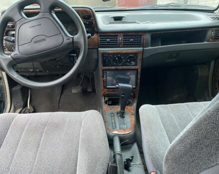 Зеленый Дэу Нексия, объемом двигателя 1.5 л и пробегом 208 тыс. км за 1300 $, фото 5 на Automoto.ua