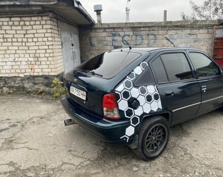 Зеленый Дэу Нексия, объемом двигателя 1.5 л и пробегом 208 тыс. км за 1300 $, фото 7 на Automoto.ua