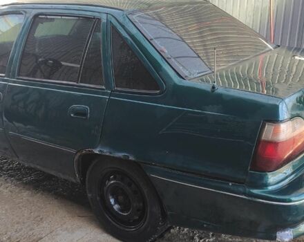 Дэу Нексия 1995 в Синельниковом на Automoto.ua Зеленый Дэу Нексия, объемом двигателя 1.5 л и пробегом 80 тыс. км за 1300 $, фото 4 на Automoto.ua