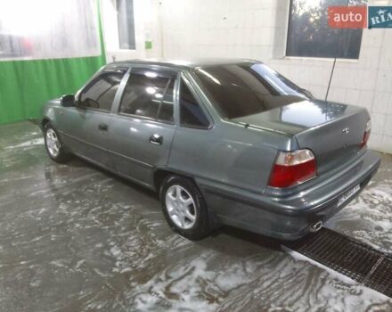 Зелений Деу Нексія, об'ємом двигуна 1.5 л та пробігом 150 тис. км за 3100 $, фото 5 на Automoto.ua