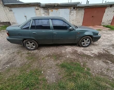 Зеленый Дэу Нексия, объемом двигателя 1.5 л и пробегом 119 тыс. км за 1300 $, фото 10 на Automoto.ua