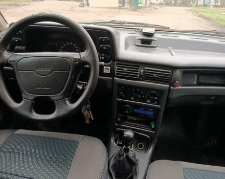 Зелений Деу Нексія, об'ємом двигуна 1.5 л та пробігом 330 тис. км за 1000 $, фото 1 на Automoto.ua