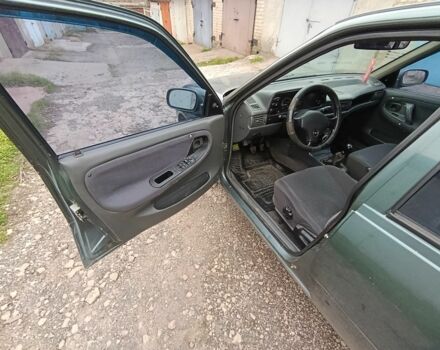 Зеленый Дэу Нексия, объемом двигателя 1.5 л и пробегом 119 тыс. км за 1300 $, фото 6 на Automoto.ua