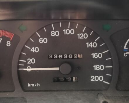 Зеленый Дэу Нексия, объемом двигателя 1.5 л и пробегом 330 тыс. км за 1000 $, фото 1 на Automoto.ua