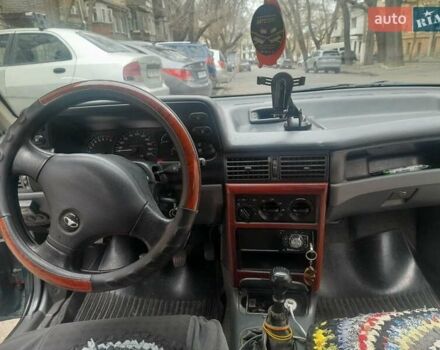 Дэу Нексия 1997 в Одессе на Automoto.ua Зеленый Дэу Нексия, объемом двигателя 1.5 л и пробегом 258 тыс. км за 2100 $, фото 3 на Automoto.ua