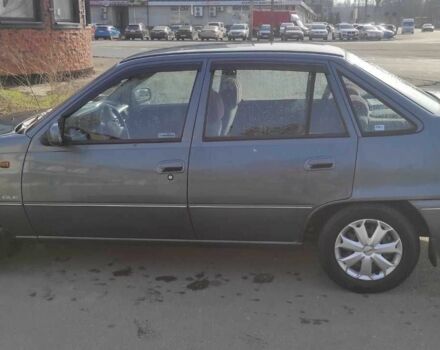 Зелений Деу Нексія, об'ємом двигуна 1.5 л та пробігом 180 тис. км за 3900 $, фото 8 на Automoto.ua