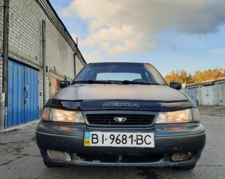 Зелений Деу Нексія, об'ємом двигуна 1.6 л та пробігом 250 тис. км за 650 $, фото 1 на Automoto.ua