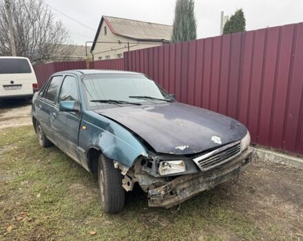 Зелений Деу Нексія, об'ємом двигуна 1.5 л та пробігом 300 тис. км за 450 $, фото 3 на Automoto.ua