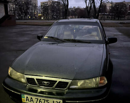 Зеленый Дэу Нексия, объемом двигателя 1.5 л и пробегом 169 тыс. км за 900 $, фото 1 на Automoto.ua