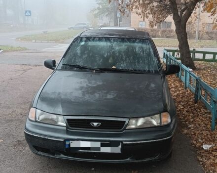 Зеленый Дэу Нексия, объемом двигателя 1.5 л и пробегом 291 тыс. км за 1300 $, фото 5 на Automoto.ua