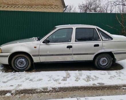 Зеленый Дэу Нексия, объемом двигателя 1.5 л и пробегом 300 тыс. км за 1000 $, фото 10 на Automoto.ua