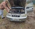 Зеленый Дэу Нексия, объемом двигателя 1.5 л и пробегом 300 тыс. км за 1000 $, фото 3 на Automoto.ua