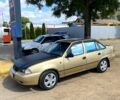 Зеленый Дэу Нексия, объемом двигателя 1.5 л и пробегом 180 тыс. км за 1600 $, фото 3 на Automoto.ua