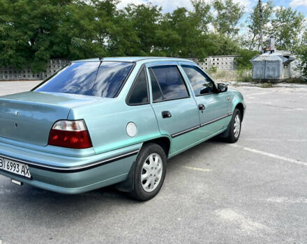 Зеленый Дэу Нексия, объемом двигателя 1.5 л и пробегом 341 тыс. км за 2500 $, фото 5 на Automoto.ua