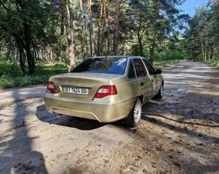 Зелений Деу Нексія, об'ємом двигуна 1.6 л та пробігом 218 тис. км за 2400 $, фото 3 на Automoto.ua