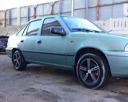 Зеленый Дэу Нексия, объемом двигателя 1.6 л и пробегом 280 тыс. км за 1950 $, фото 10 на Automoto.ua