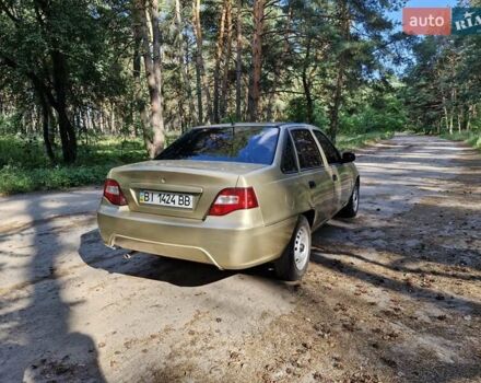 Зелений Деу Нексія, об'ємом двигуна 1.6 л та пробігом 218 тис. км за 2400 $, фото 2 на Automoto.ua