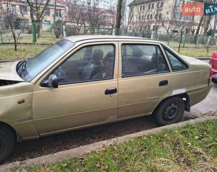 Зеленый Дэу Нексия, объемом двигателя 1.5 л и пробегом 99 тыс. км за 420 $, фото 6 на Automoto.ua