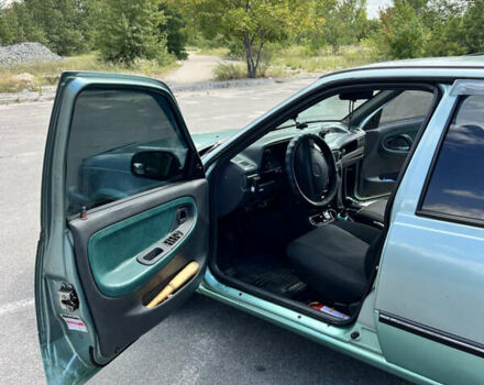 Зеленый Дэу Нексия, объемом двигателя 1.5 л и пробегом 341 тыс. км за 2500 $, фото 10 на Automoto.ua