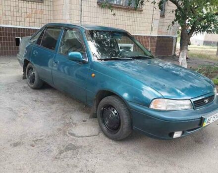 Зелений Деу Нексія, об'ємом двигуна 1.5 л та пробігом 300 тис. км за 1500 $, фото 1 на Automoto.ua