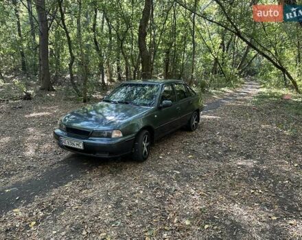 Зеленый Дэу Нексия, объемом двигателя 1.5 л и пробегом 350 тыс. км за 2300 $, фото 1 на Automoto.ua