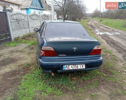Зеленый Дэу Нексия, объемом двигателя 1.5 л и пробегом 300 тыс. км за 591 $, фото 1 на Automoto.ua