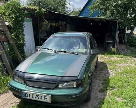 Зеленый Дэу Нексия, объемом двигателя 1.5 л и пробегом 200 тыс. км за 2100 $, фото 1 на Automoto.ua
