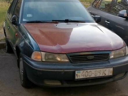 Дэу Нексия 1998 в Киеве на Automoto.ua Зеленый Дэу Нексия, объемом двигателя 0 л и пробегом 320 тыс. км за 970 $, фото 1 на Automoto.ua