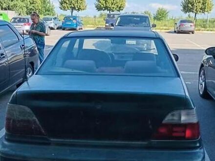 Дэу Нексия 1998 в Буче на Automoto.ua Зеленый Дэу Нексия, объемом двигателя 0 л и пробегом 300 тыс. км за 400 $, фото 1 на Automoto.ua