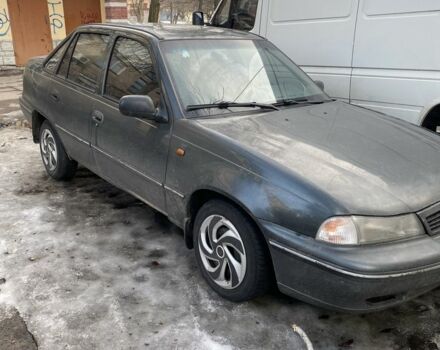 Зеленый Дэу Нексия, объемом двигателя 1.5 л и пробегом 250 тыс. км за 1000 $, фото 1 на Automoto.ua