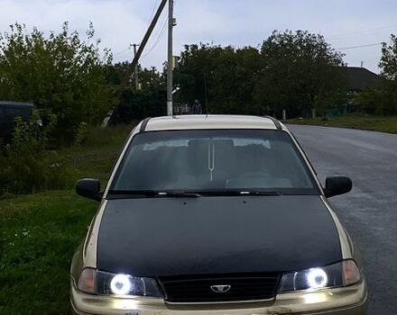 Зеленый Дэу Нексия, объемом двигателя 1.5 л и пробегом 180 тыс. км за 1600 $, фото 1 на Automoto.ua