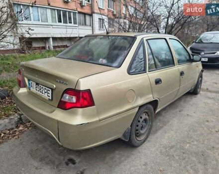 Зеленый Дэу Нексия, объемом двигателя 1.5 л и пробегом 99 тыс. км за 420 $, фото 1 на Automoto.ua