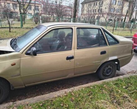 Зеленый Дэу Нексия, объемом двигателя 1.5 л и пробегом 99 тыс. км за 420 $, фото 1 на Automoto.ua