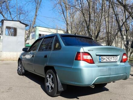 Деу Нексія 2009 у Одесі на Automoto.ua Зелений Деу Нексія, об'ємом двигуна 1.5 л та пробігом 250 тис. км за 2600 $, фото 1 на Automoto.ua